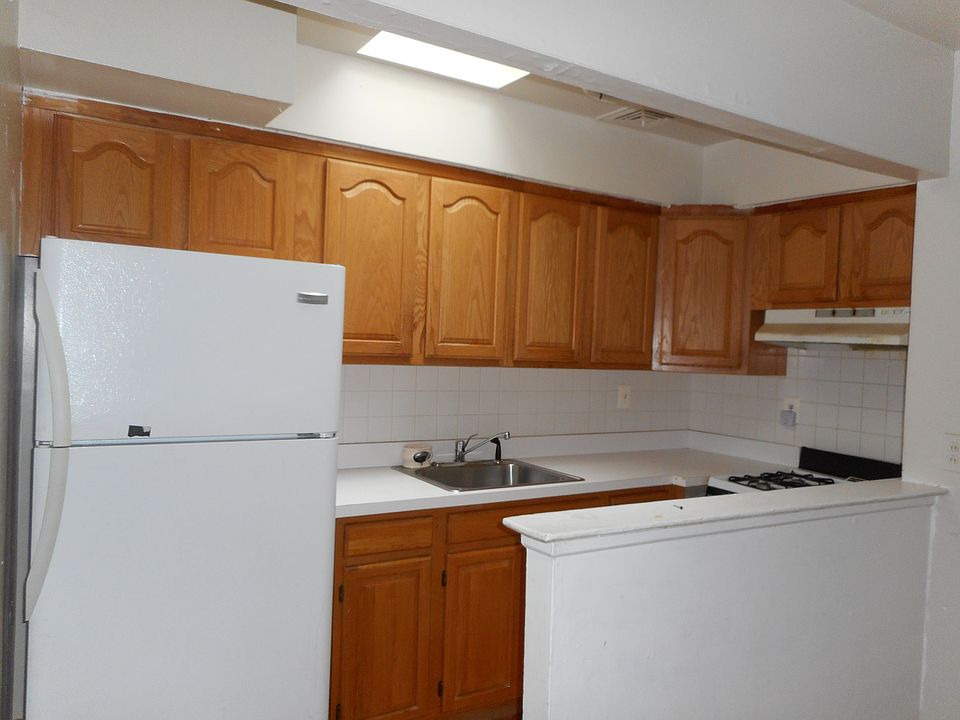 1st image of 1101 E 221st St