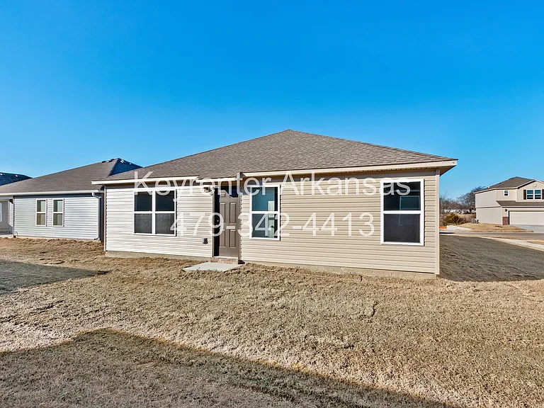 846 E Sparrow Cir — Photo 26