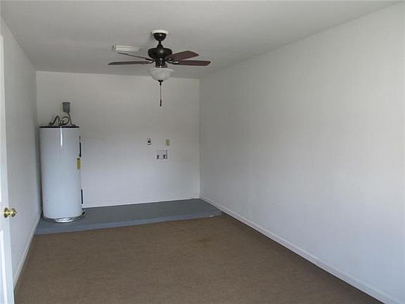 5th image of 1813 Burnley Dr