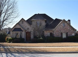 3403 E Jasper Ln, Fayetteville, AR 72764