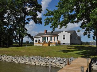 116 Bluebird Rd, Hague, VA 22469