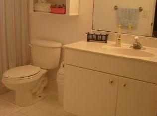5630 NW 114th Path APT 103, Doral, FL 33178