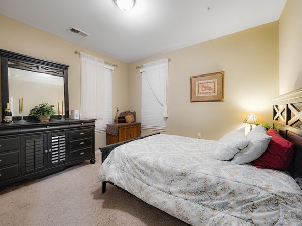 1618 E Southfield Cir, Cordova, TN 38016