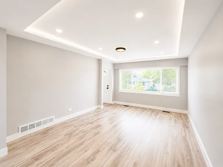 2442 E 19th Ave — Photo 3