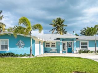 105 Deleon Rd, Cocoa Beach, FL 32931