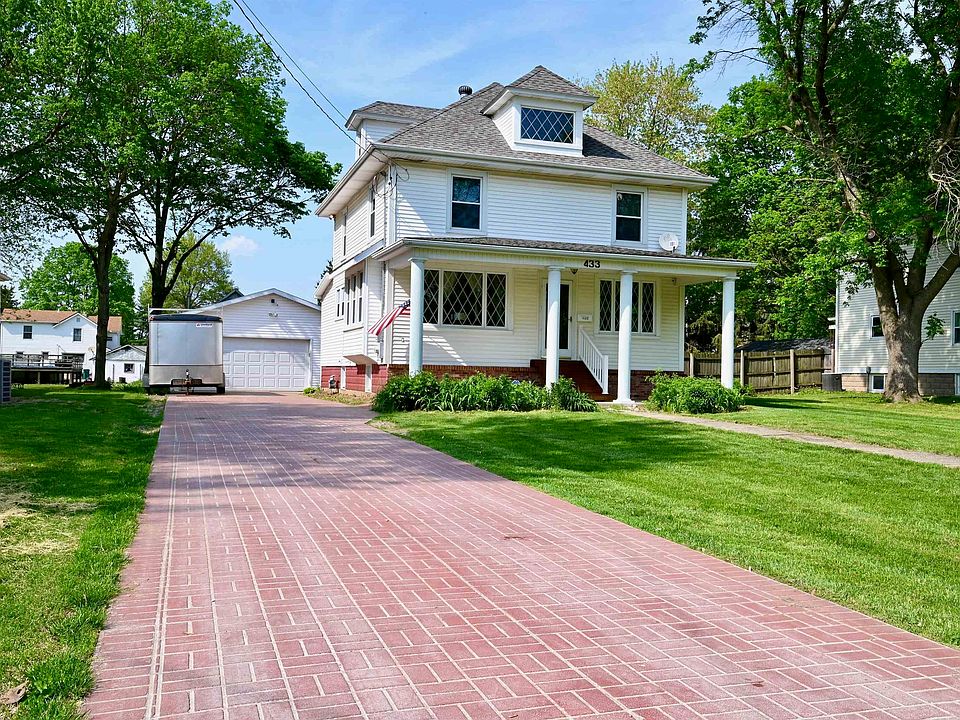 433 E Fulton St, Farmington, IL 61531 Zillow