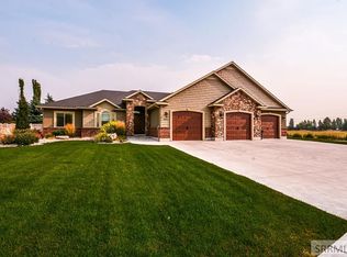 3399 E Greenwillow Ln, Idaho Falls, ID 83401