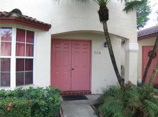 706 NW 108th Ter, Hollywood, FL 33026