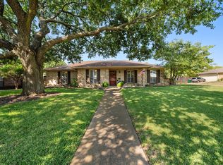 419 Bradshaw St, Cedar Hill, TX 75104
