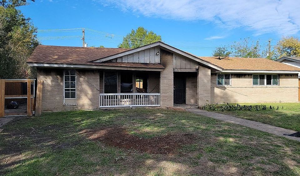 3379 Townsend Dr, Dallas, TX 75229 Zillow