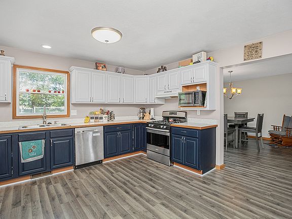 5th image of 58680 Sunlit Blvd