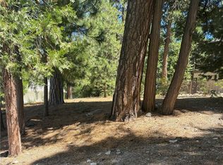 27586 Meadow Bay Dr Lot 41, Lake Arrowhead, CA 92352