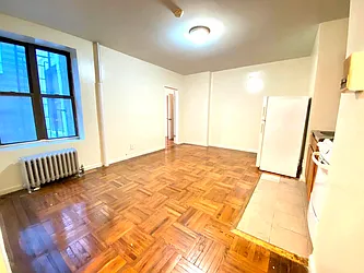 Rented by Lang Realty LLC