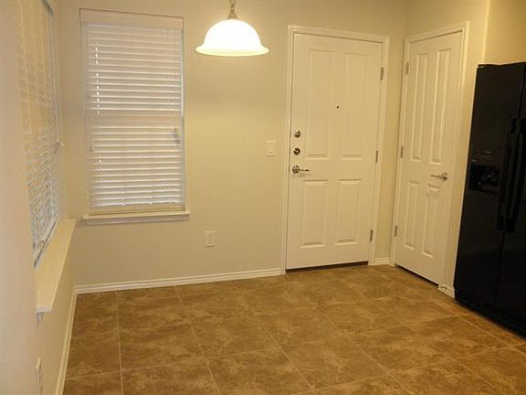 5th image of 1468 Birmingham Forest Dr