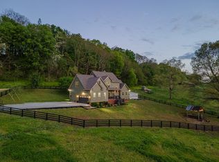 3092 Morel Rd, Columbia, TN 38401
