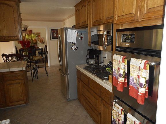 5th image of 4927 Hollycrest Way
