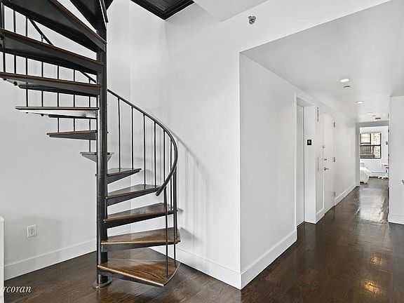 4th image of 117 Edgecombe Ave #6