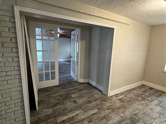 5th image of 2552 Columbus St