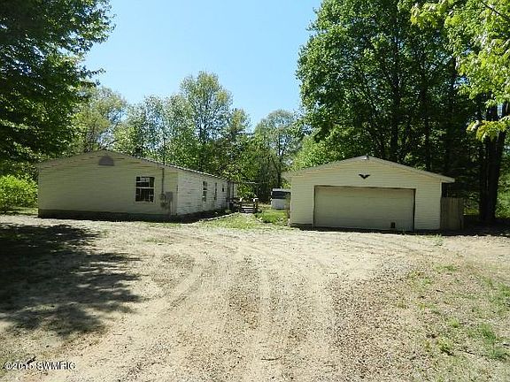 3rd image of 12301 Rich St