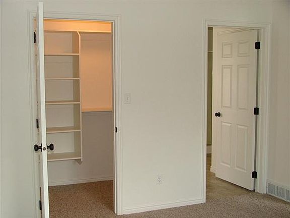 5th image of 351 S 300 E APT B
