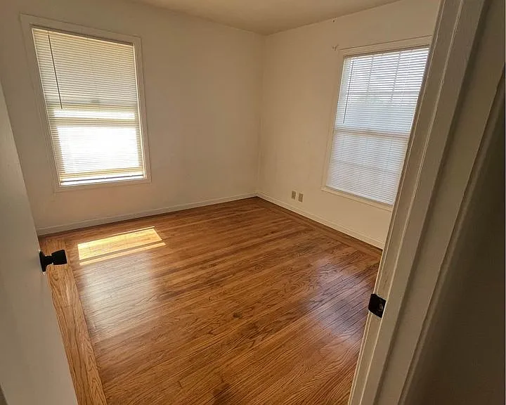 17 Callery Ct — Photo 9