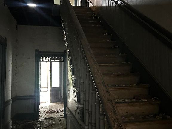33rd image of 311 N James Street