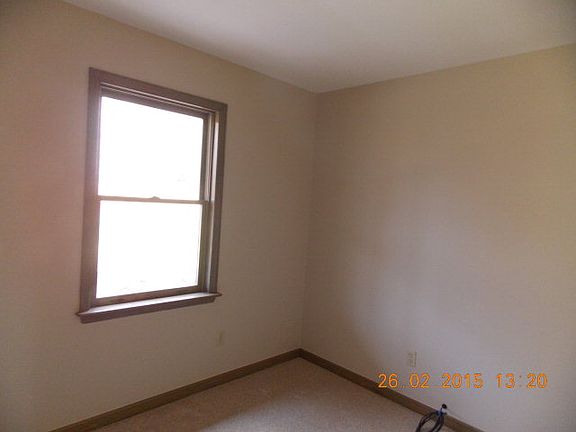 5th image of 436 Pine Brook Pl