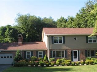 355 Moose Hill Rd, Monroe, CT 06468