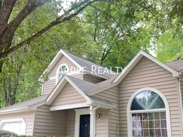 11 Sugar Creek Ct, Durham, NC 27713