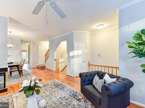 5th image of 1501 N Colonial Ter Unit F
