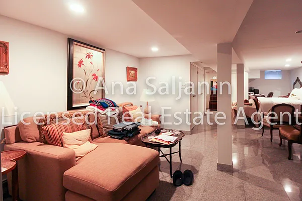 Rented by Citi Zone Realty | media 10