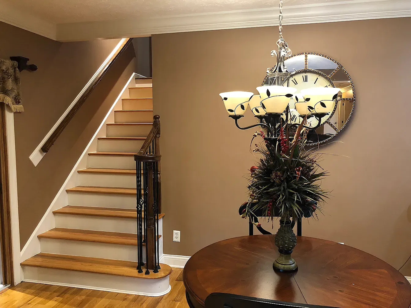 4 bed, 3264 sqft, $3,800 — Photo 4