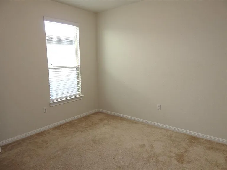 9903 Quercia Dr — Photo 16