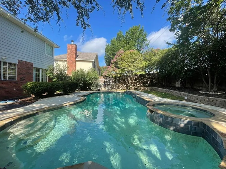 3222 Mapleridge Dr — Photo 35