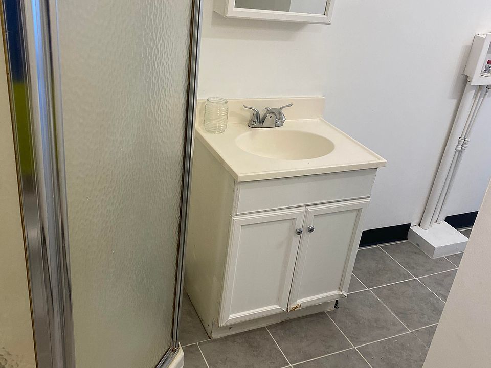 1st image of 601 E Pearl St #2