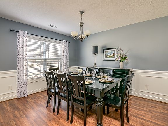 5th image of 2213 Sweet Bay Dr #B