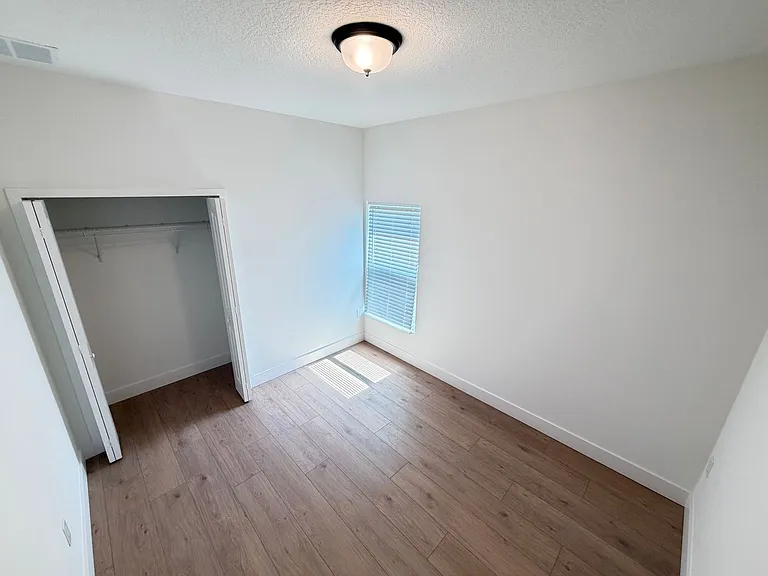 430 Wellwood St SW — Photo 24