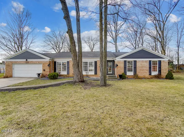 127 Cheshire Cir, Lima, OH 45804