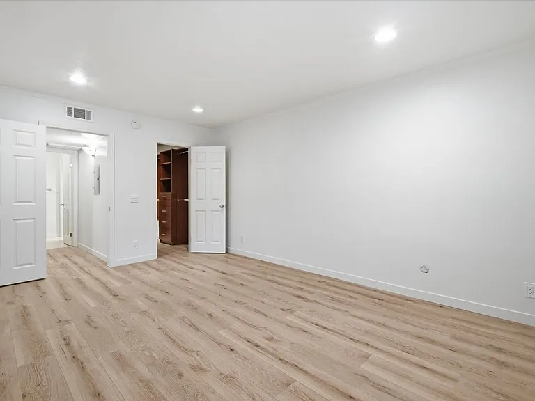 23663 Park Capri #110 — Photo 15