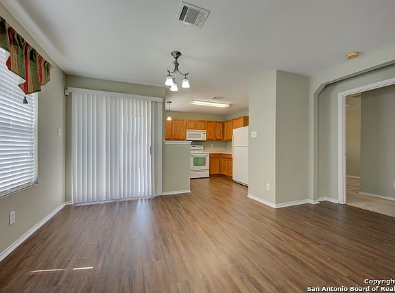 4th image of 3538 Wood Wl