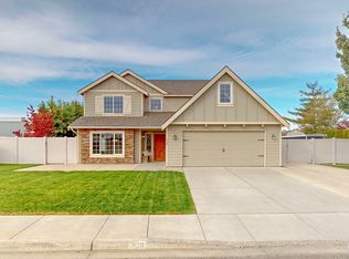 308 S McKinley Pl, Kennewick, WA 99336