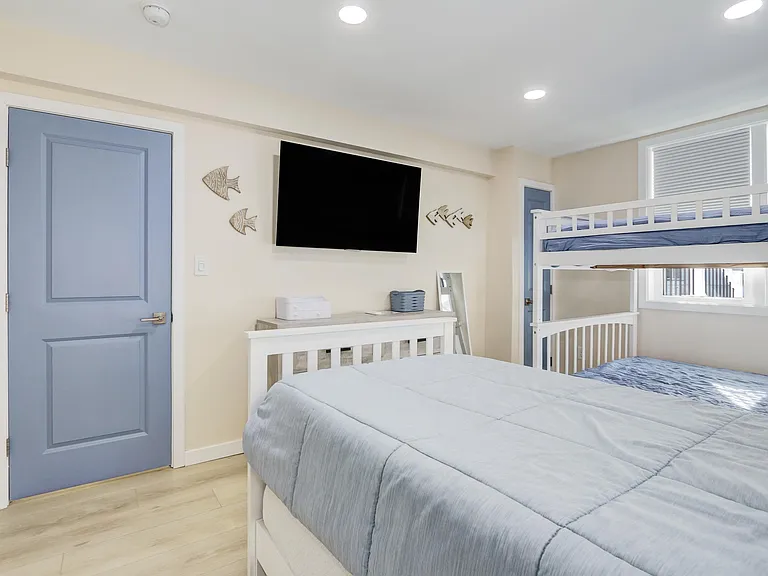 125 N Wissahickon Ave — Photo 24