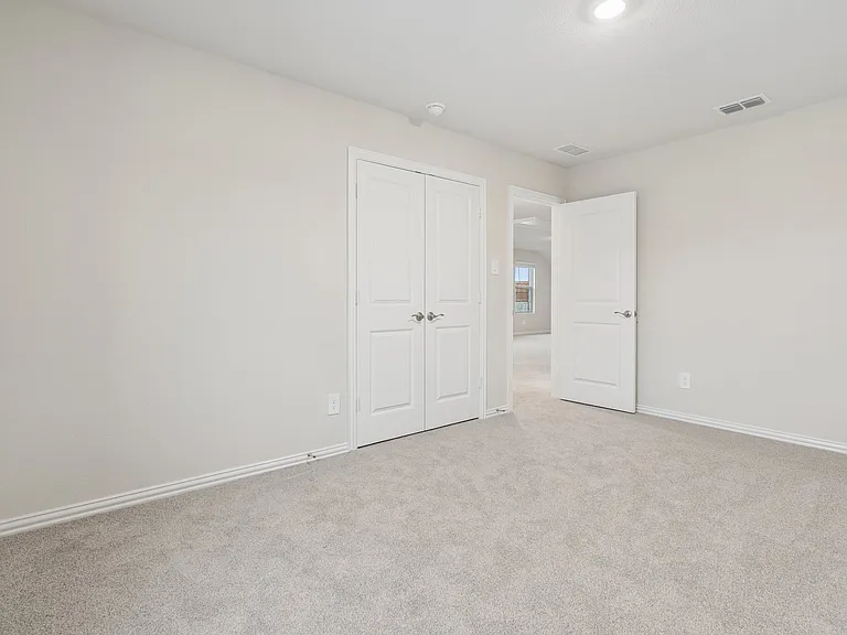 702 Dotty Dr — Photo 24