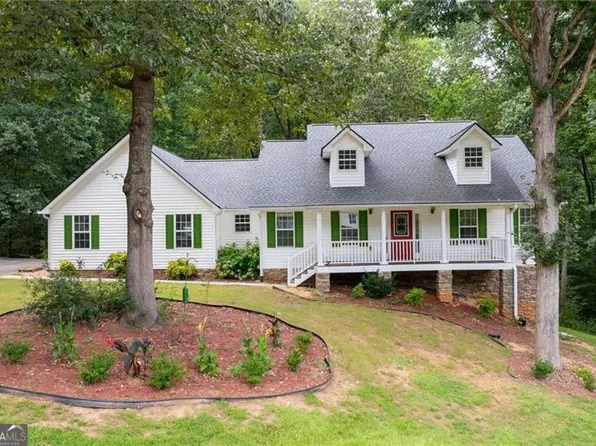 2435 Arlington Ct, Lithia Springs, GA 30122