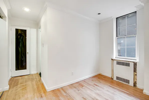 Rented by Compass | media 21