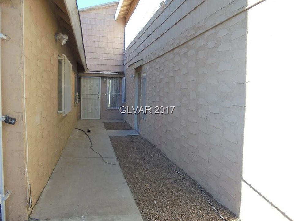 1st image of 5248 Greene Ln #J