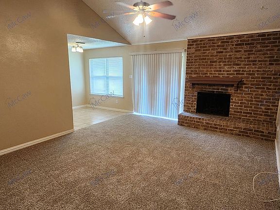 4th image of 2204 Oak Hill Dr