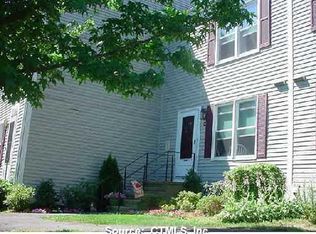 44 Summerhill Rd #44, Wallingford, CT 06492