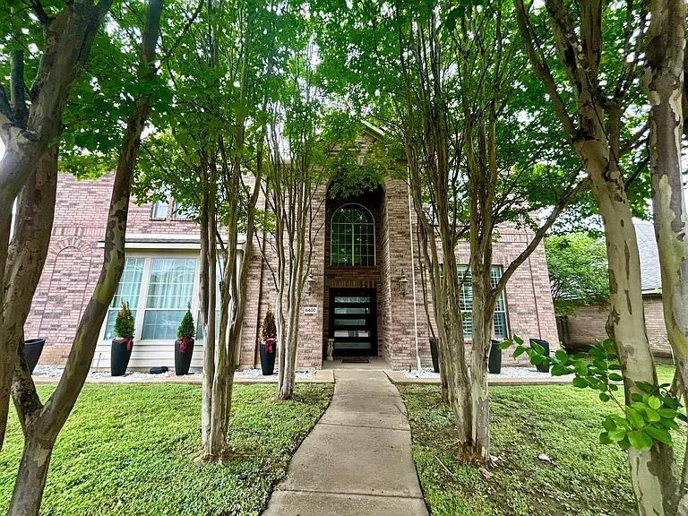 6400 Sidney Ln — Photo 21