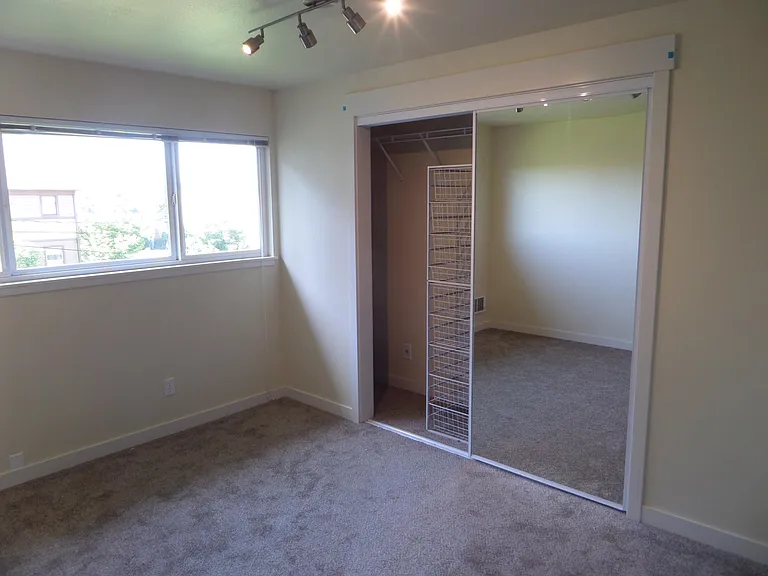 805 N J St #5 — Photo 7